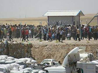 Humanitarian crisis looms in I...